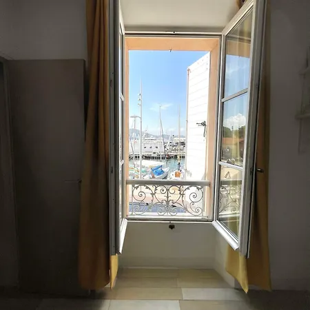 Sur Le Port Apartment Saint-Tropez